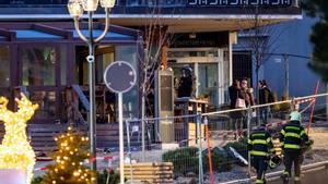 Desenes de morts i un centenar de ferits en un incendi a la festa de Cap d’Any d’un bar en una estació d’esquí de Suïssa