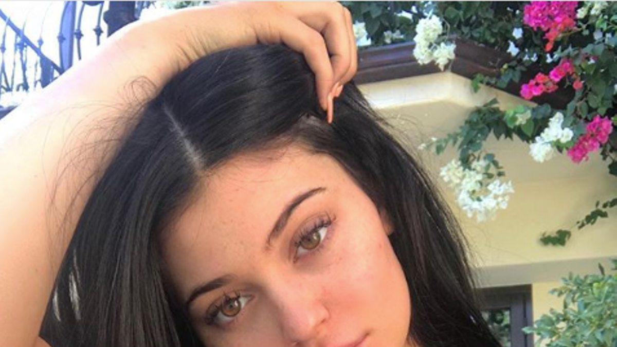 Maquíllate como Kylie Jenner en 14 pasos (y algún extra)