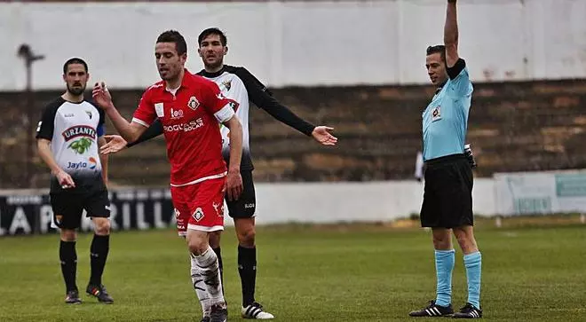 El Langreo renueva a Cristian Ferreiro por dos temporadas