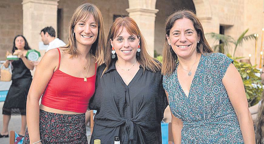 Ana Mayorquin, Victoria Morell e Iratxe Aguirre