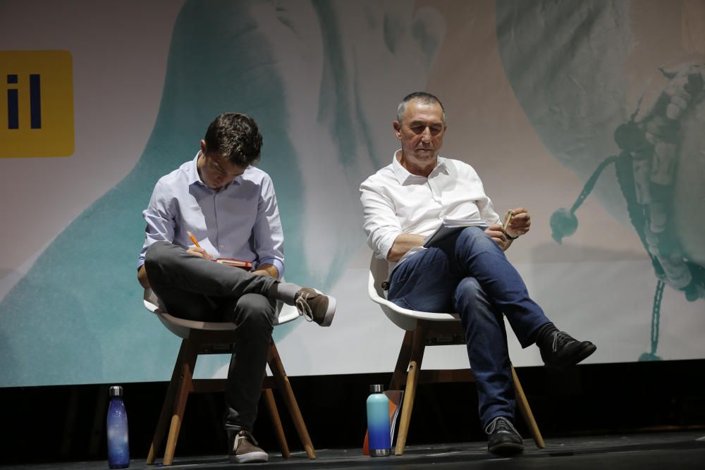 Mitin de Compromís con Íñigo Errejón en València