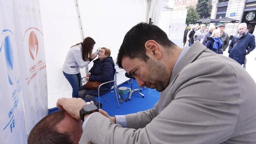 Los ojos también sufren tumores: el melanoma ocular es el cáncer "raro" más frecuente