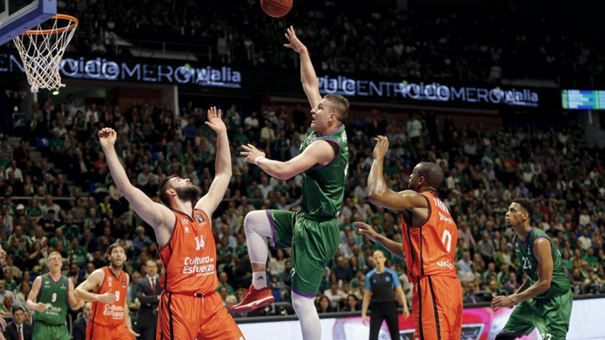 El Unicaja vuelve a verse las caras con el Valencia.