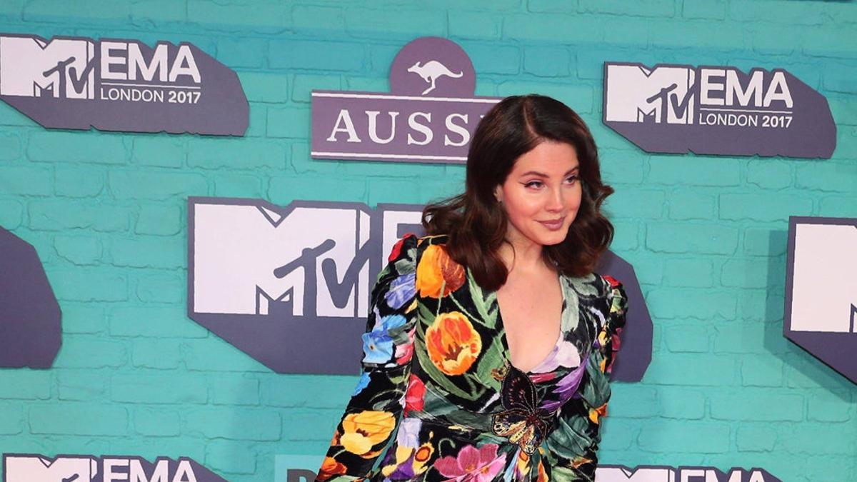 Lana del Rey en los MTV EMAs 2017