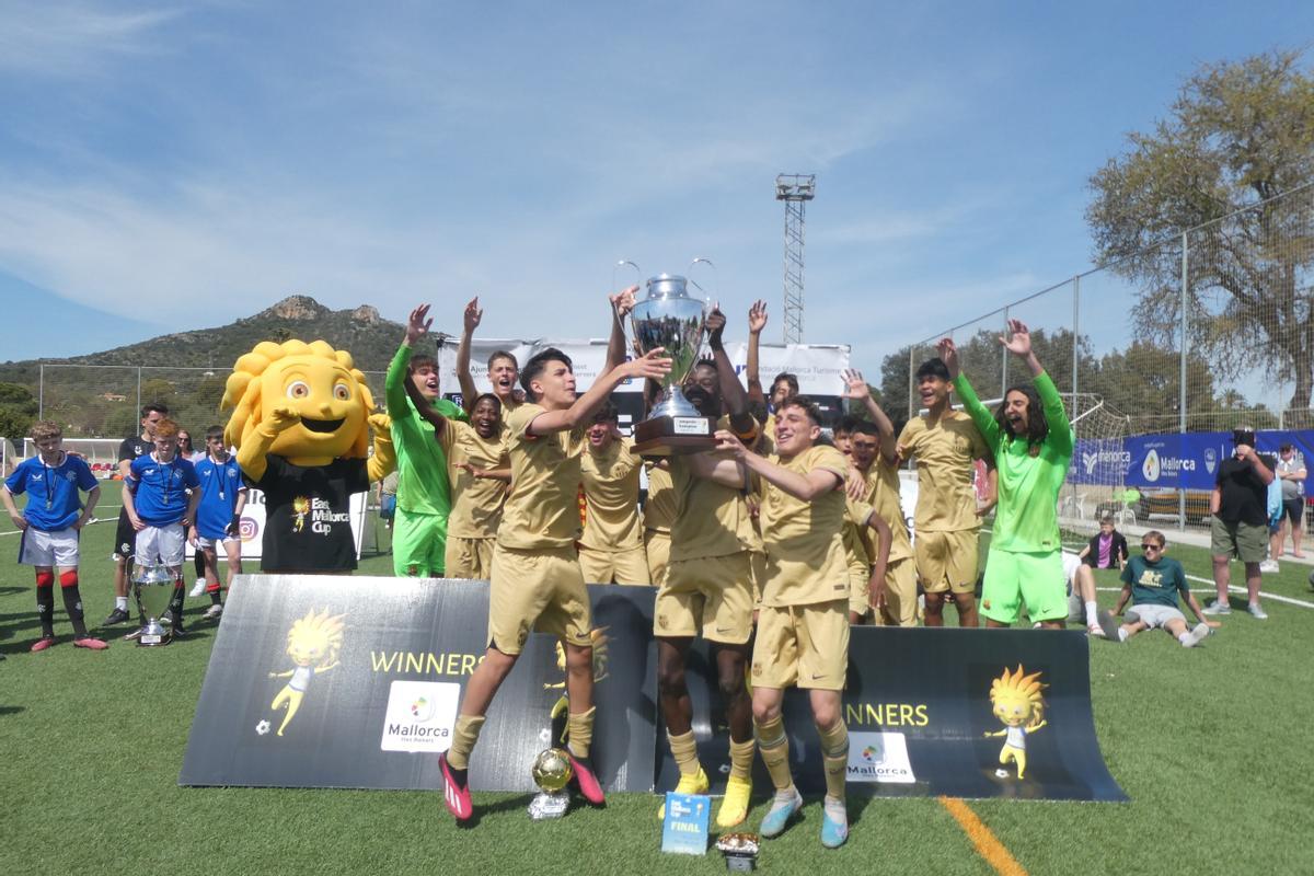 El Barcelona, campeón en la categoría U-15.