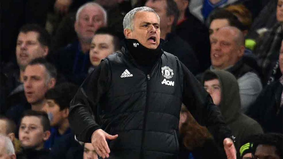 Mourinho se enfadó con el Manchester United