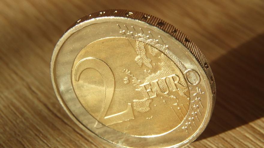 Estas son las monedas de 2 euros que puedes vender hasta por 25.000 euros