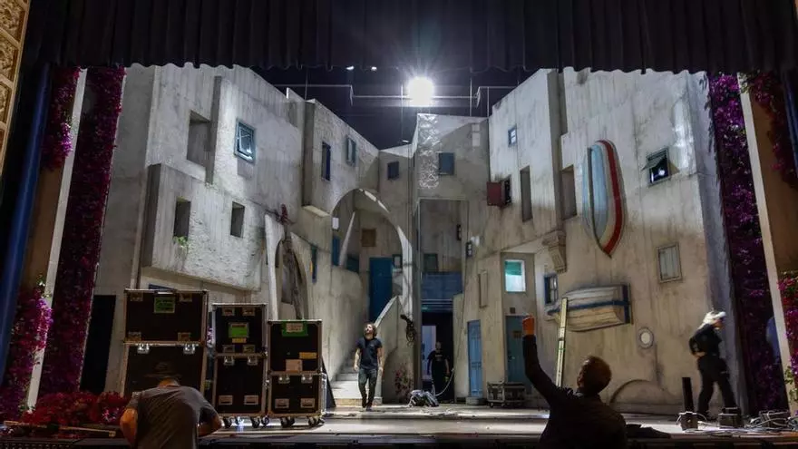 El Teatro Principal de Alicante se transforma con la llegada de “Mamma Mía!”
