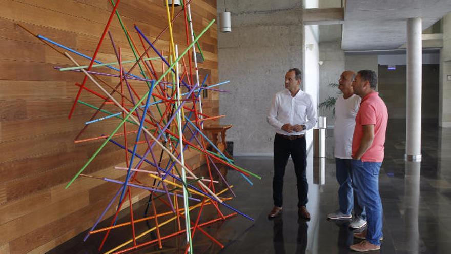 Arte con &#039;caos, espacio y color&#039; para el &#039;hall&#039; del Auditorio de Agüimes