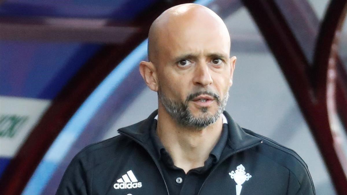 Miguel Cardoso, el entrenador portugués, en Eibar en su último partido con el Celta.