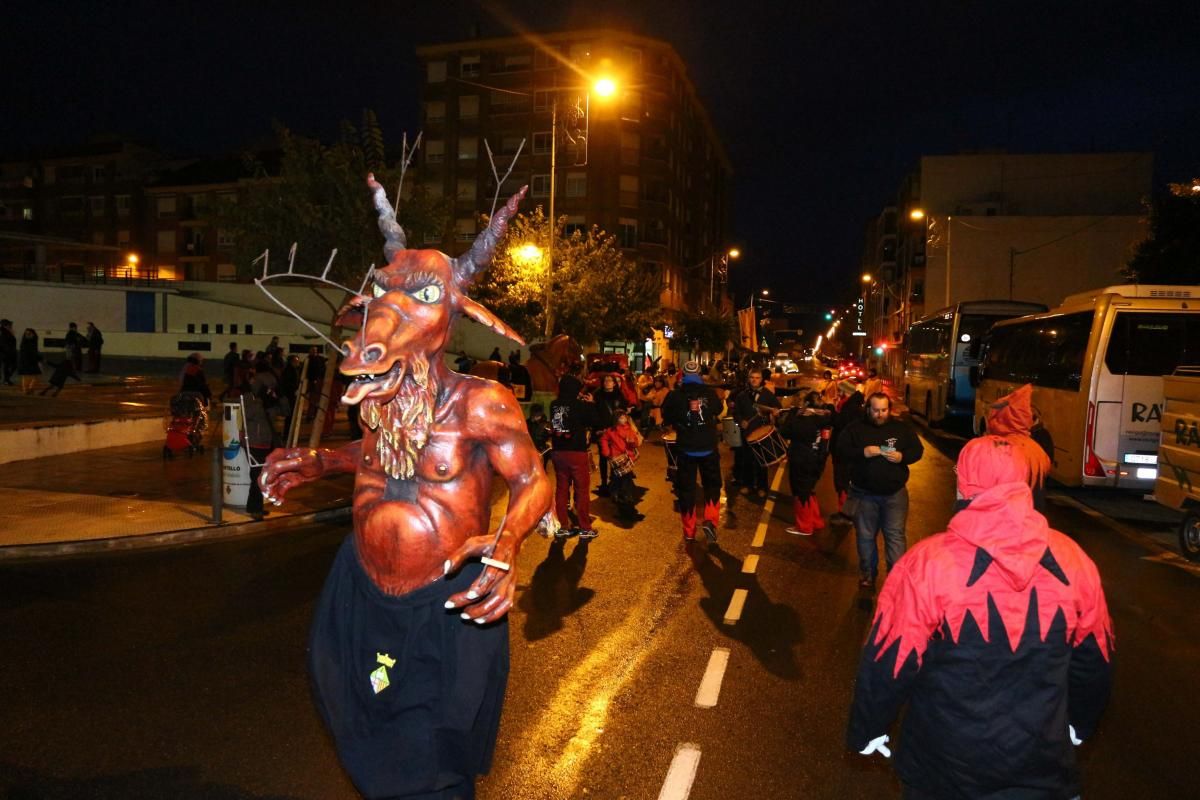 El Grao rinde honores a Sant Antoni