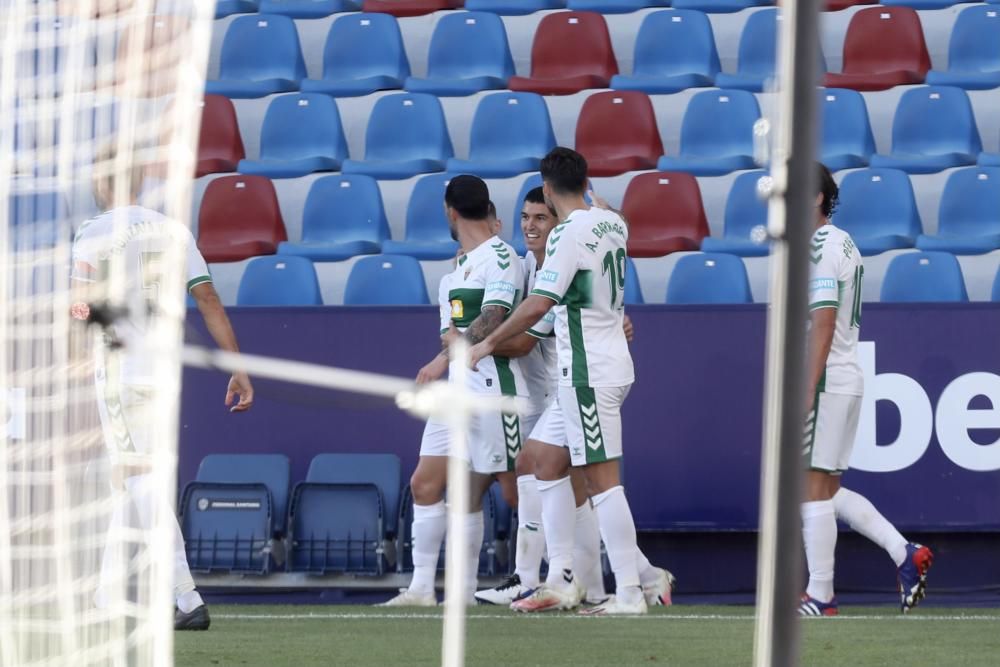 Las imágenes del Levante UD - Elche CF