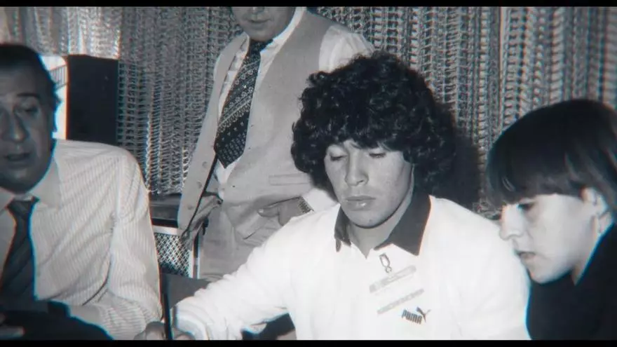 'El Rey Puma', la historia del tinerfeño que cambió la relación entre fútbol y publicidad