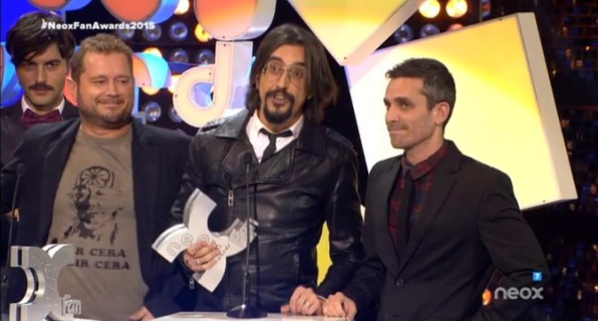 L’equip d’’El hormiguero’ recull el seu Neox Fan Award. L’equip d’’El hormiguero’ recull el seu Neox Fan Award.
