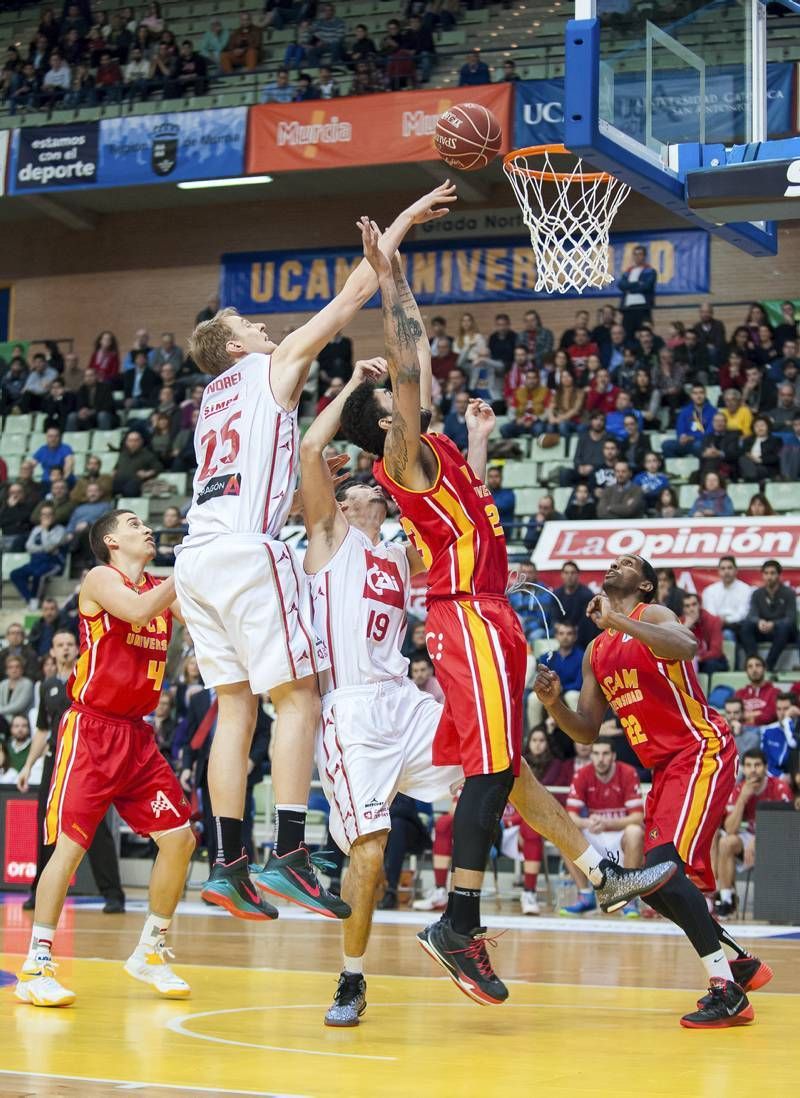 Fotogalería del CAI contra el UCAM