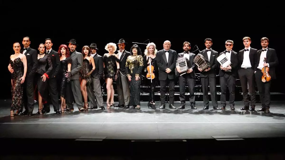 La melancolía profunda y pasional de 'Forever Tango' recala por primera vez en el Teatro Principal de Zaragoza