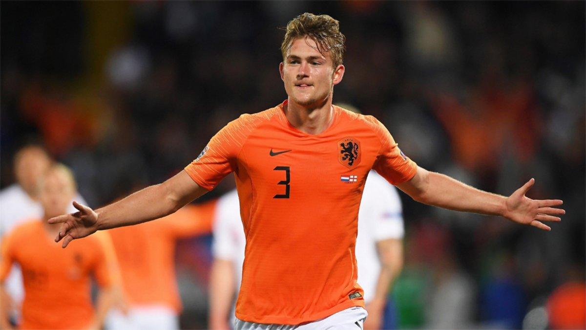 Matthijs De Ligt deberá decidir su futuro en los próximos días