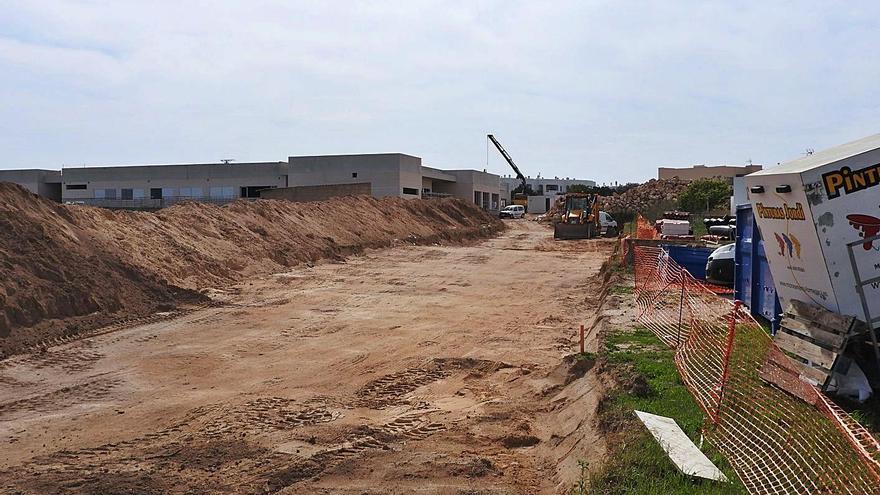 El acceso al colegio de Sant Ferran se retrasa a septiembre