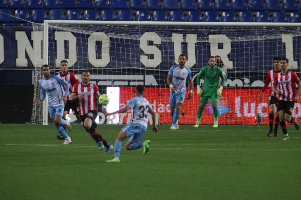 Partido de la Liga SmartBank: Málaga CF - Logroñés.