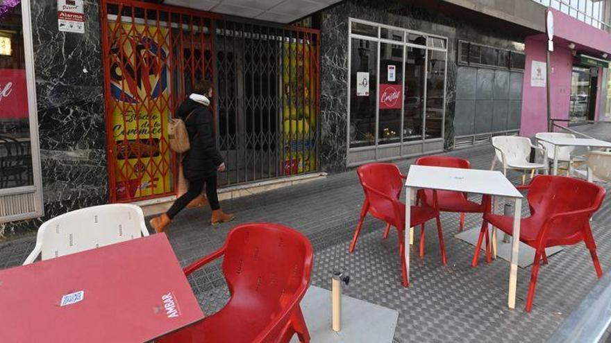 Los ERTE en Castellón ya reflejan las restricciones a la hostelería
