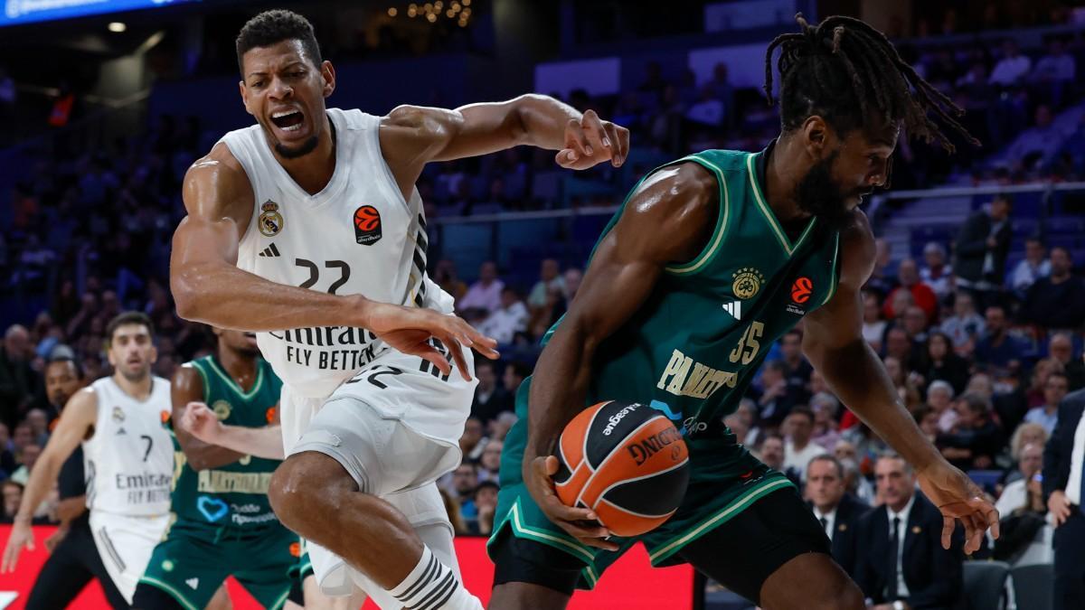 Panathinaikos arrasa a un frágil Madrid