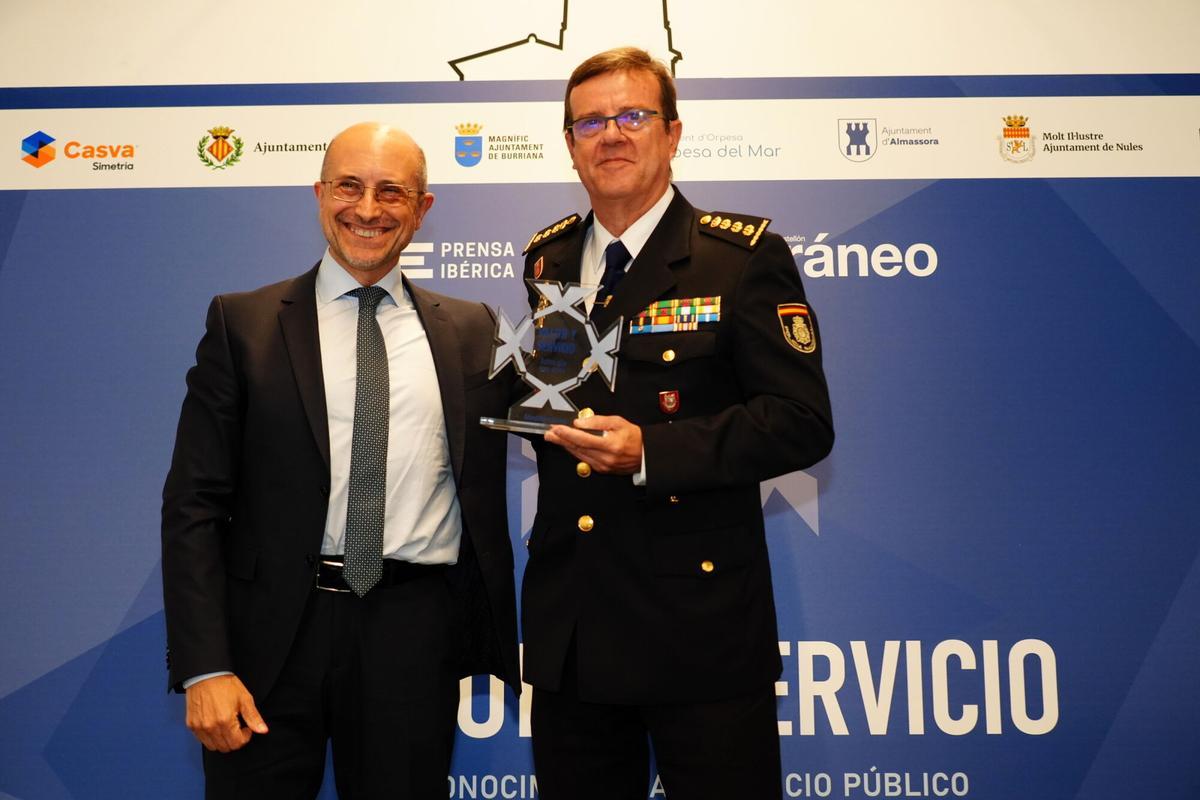 Premios Valor y Servicio