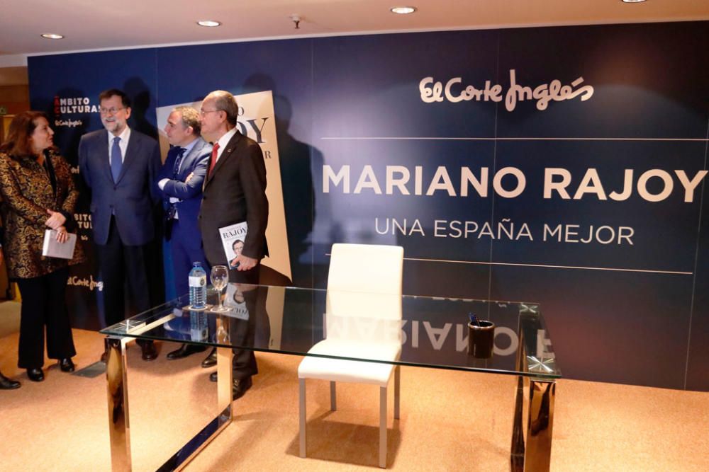 Firma de libros de Mariano Rajoy.