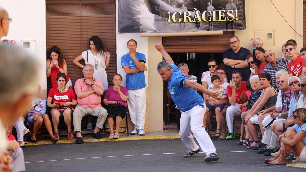 El veterà banca ha sigut objecte de nombrosos reconeixements per la seua dilatada trajectòria.