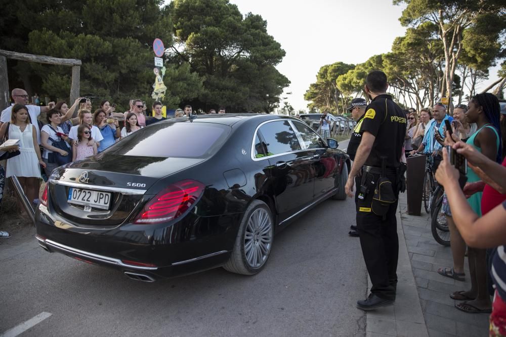 Les fotos del casament del milionari nord-americà a Empúries