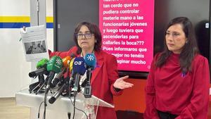 Isabel Beneroso y Rocío Arrabal, durante la comparecencia en la que han presentado la denuncia que va a registrar en el Tribunal Supremp el PSOE de Algeciras contra el alcalde de Algeciras, José Ignacio Landaluce