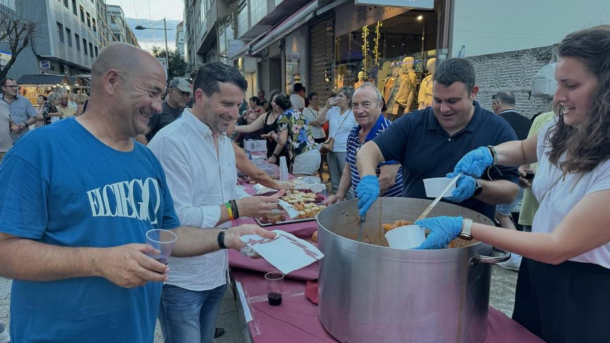 Degustación de cocido rioxano en Boiro nun dos intercambios con Elciego.