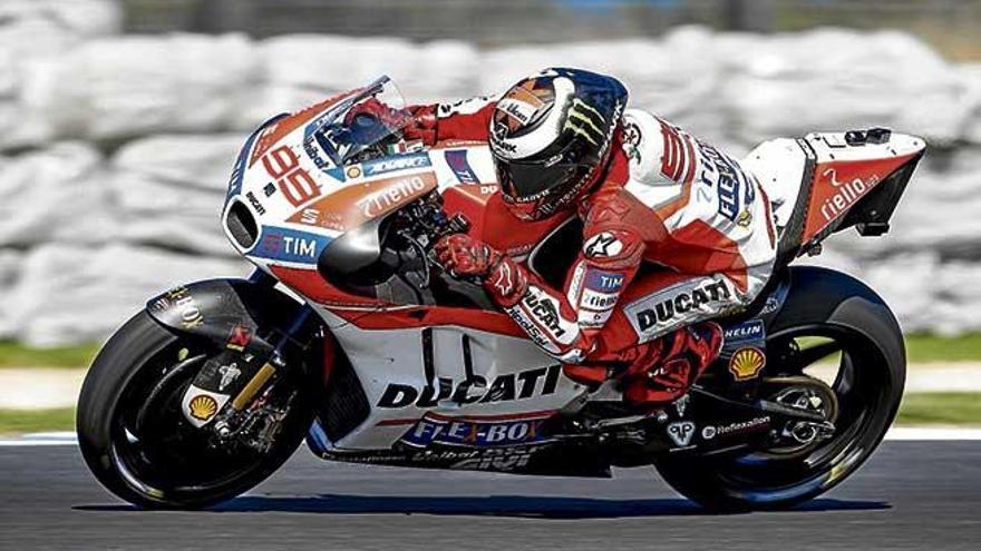 Jorge Lorenzo, durante la jornada de ayer en Phillip Island. ducati