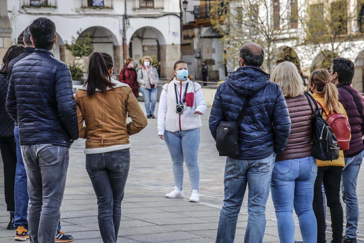 Turistas en Cáceres.