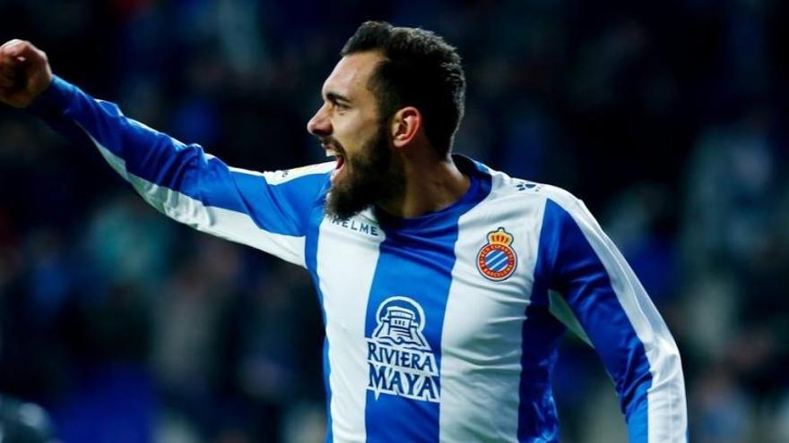 Borja Iglesias celebra un gol con el RCD Espanyol.