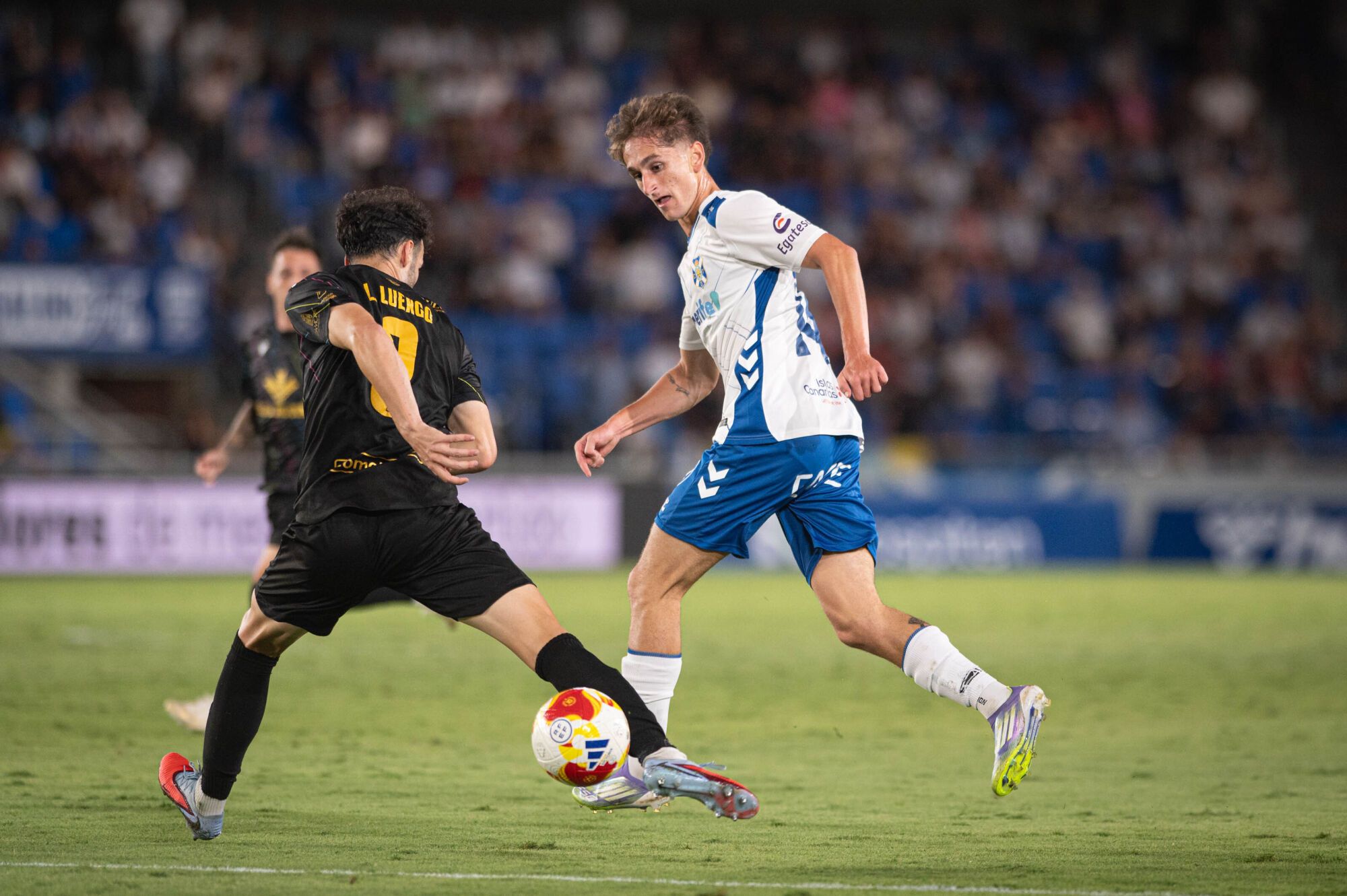 Partido de Primera RFEF CD Tenerife-Zamora CF 