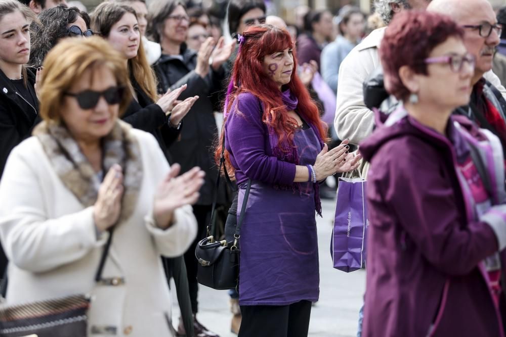 8-M en Asturias: Lectura del manifiesto comarcal del 8M en Avilés