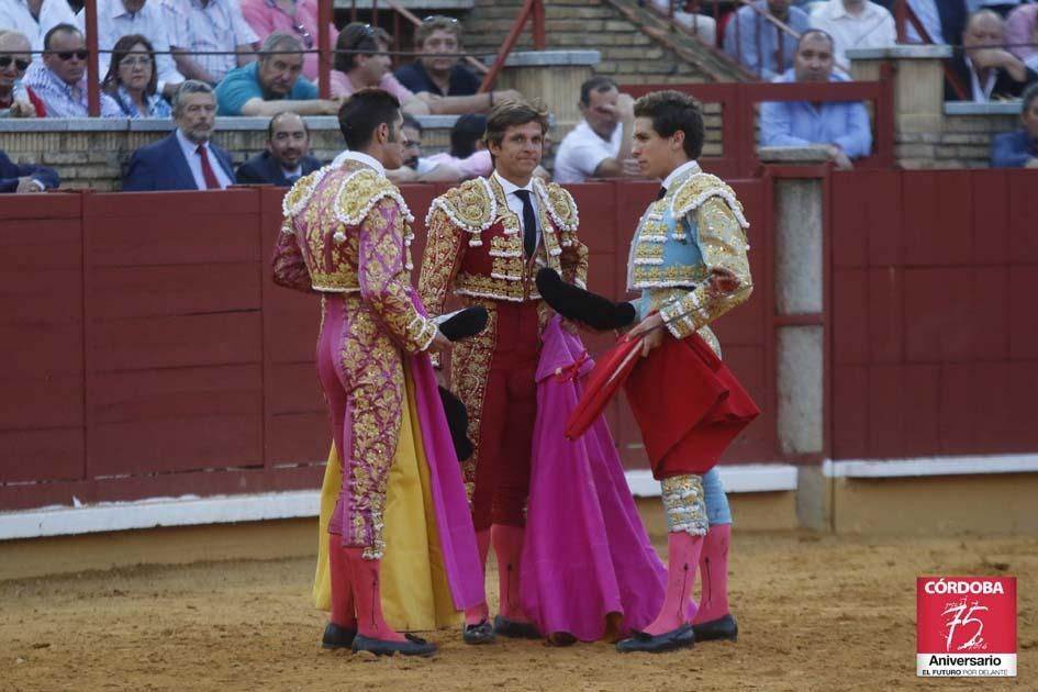 FOTOGALERÍA / Gran ambiente en el segundo festejo taurino de Córdoba
