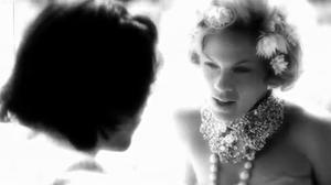 El videoclip de ’Blow me (One last kiss)’, cançó inclosa a ’The truth about love’, el nou disc de Pink.