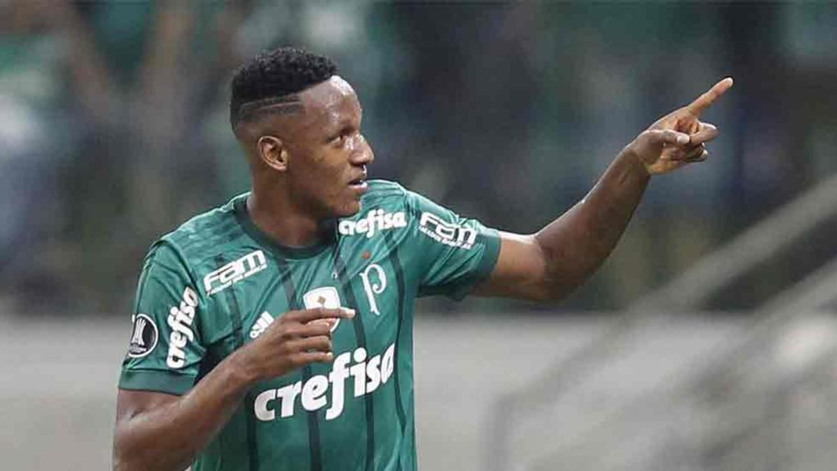 Yerry Mina, el central colombiano del Palmeiras que llegará el próximo verano