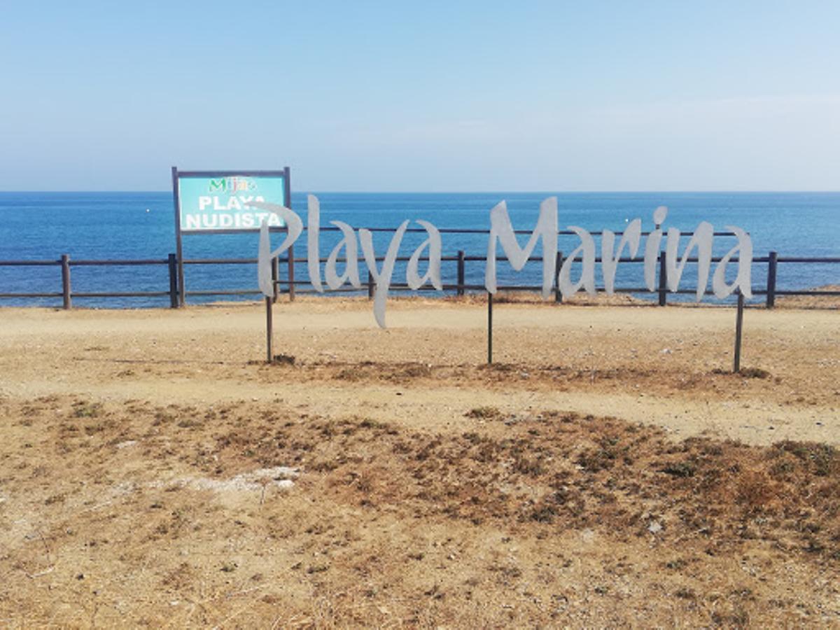 La Playa Marina, en  la malagueña Mijas, es un punto clave para estos encuentros de verano.