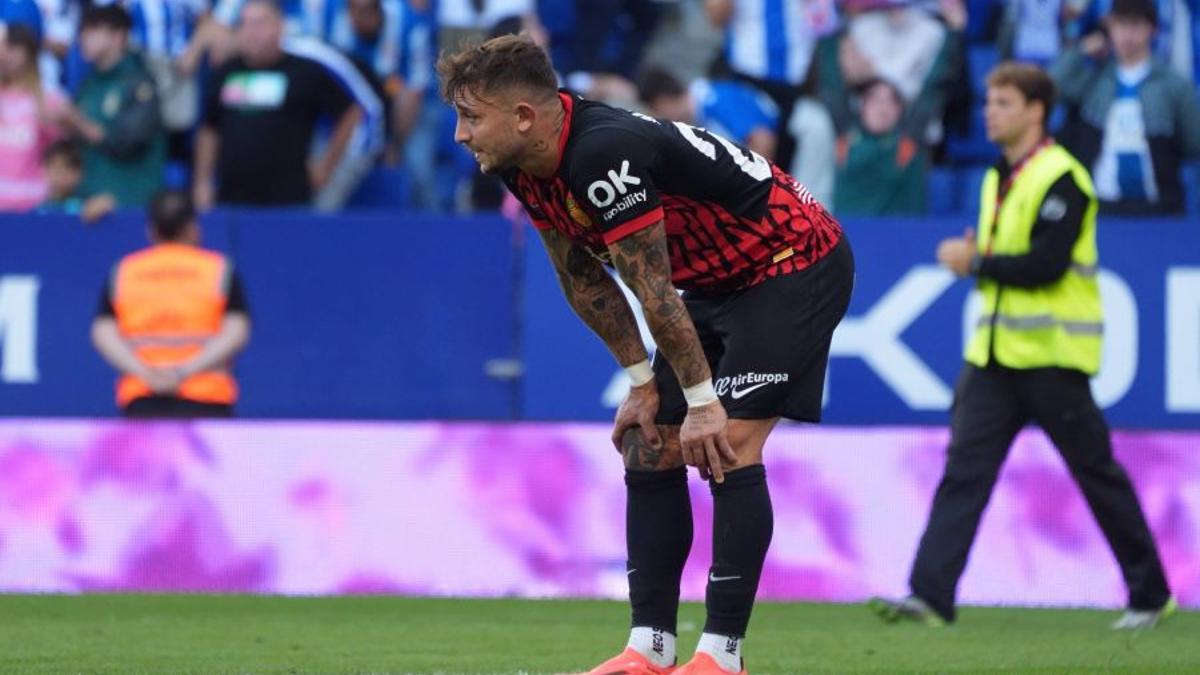 Pablo Maffeo se lamenta tras la derrota ante el Espanyol