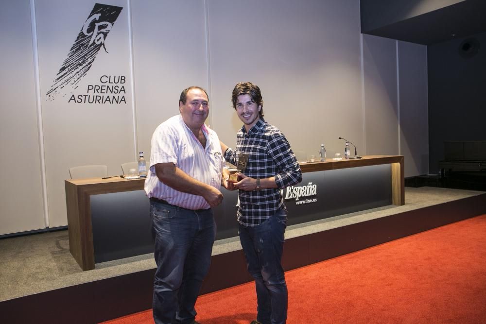 Entrega de trofeos LA NUEVA ESPAÑA a los mejores del fútbol asturiano