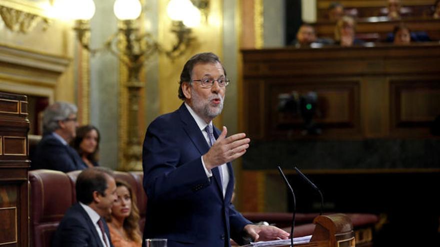 Rajoy a Sánchez: "Si yo soy malo, usted es pésimo"