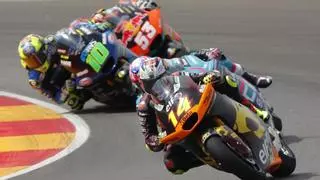 Ogura tira de estrategia para ganar en Misano y ponerse líder del mundial de Moto2