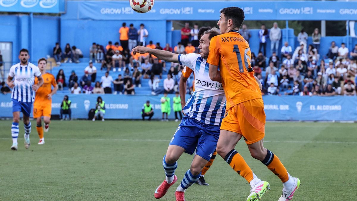 Alcoyano - Real Madrid Castilla: estas son las imágenes del descenso a Segunda Federación