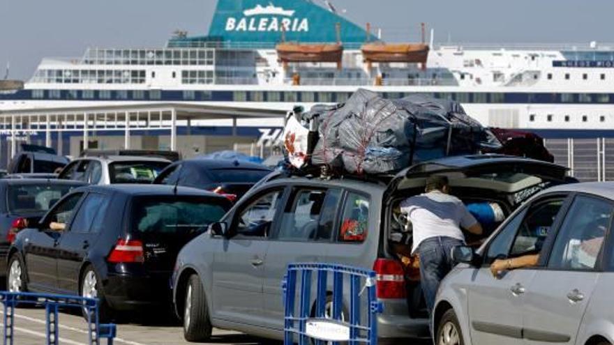 Valencia irrumpe en la conexión estival con el Magreb con 40.000 viajeros en mes y medio
