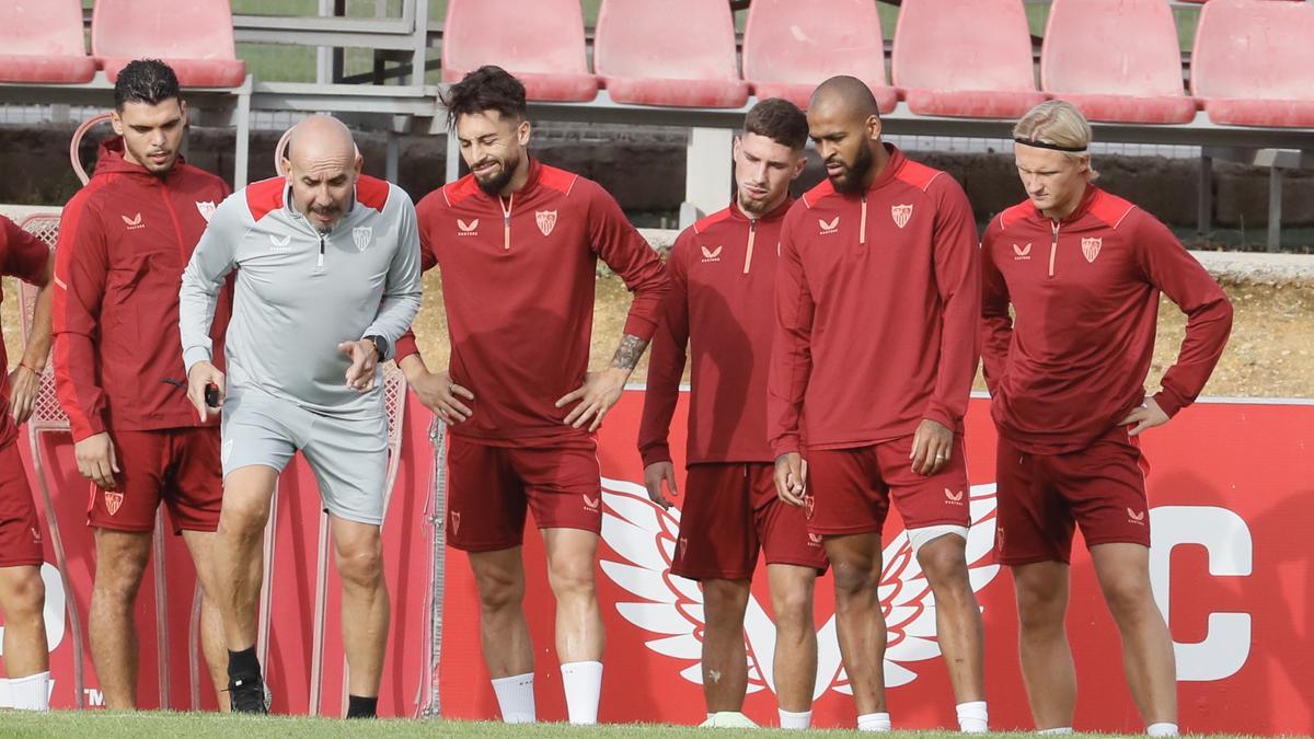 Entrenamiento del Sevilla previo al partido de Liga de Campeones ante el Copenhague