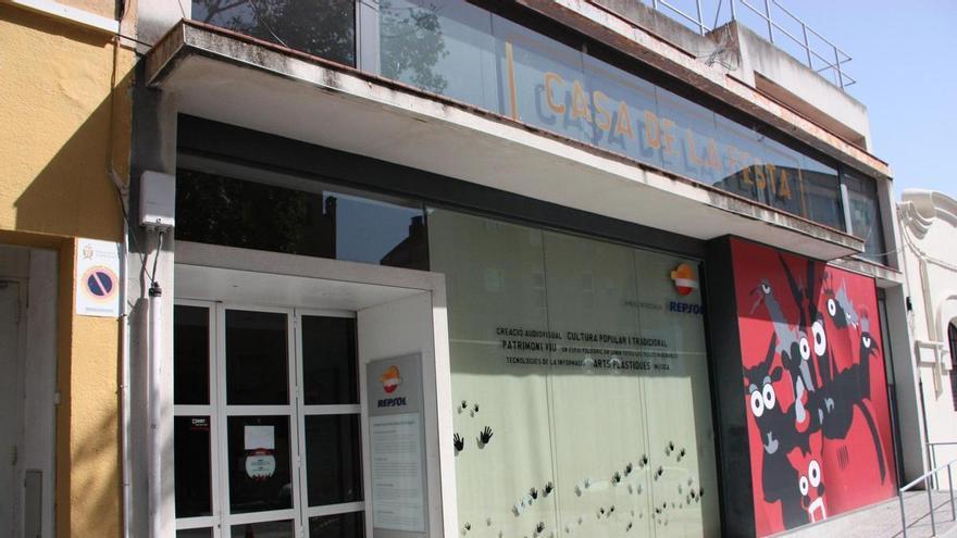 Les entitats del Seguici Popular de Tarragona s’uneixen per exigir solucions a l'Ajuntament per les goteres a la Casa de la Festa