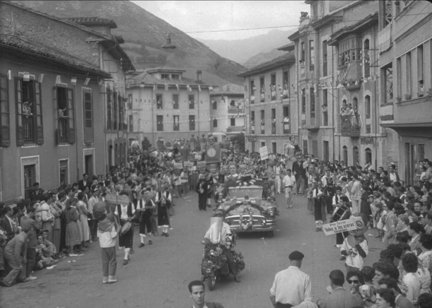 EN IMÁGENES: Así fue el Descenso del Sella del año 1955