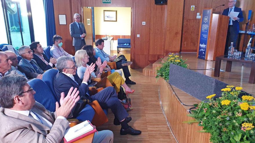 Gandarias durante su intervención ayer en la sede de ARVI. | MARTA G. BREA